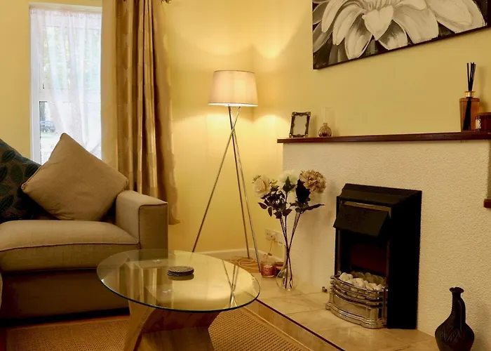 Cosy Church Cottage, St Marychurch, Torquay