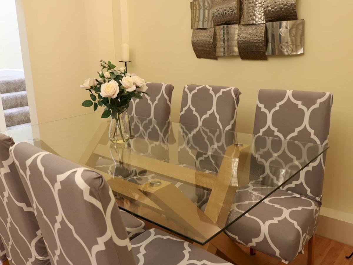 Holiday home Cosy Church Cottage, St Marychurch, *