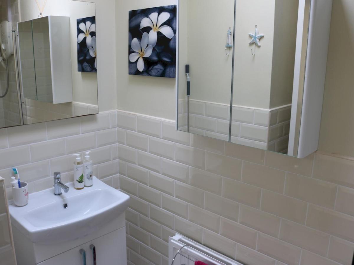 Cosy Church Cottage, St Marychurch, * Torquay
